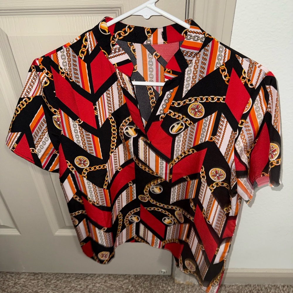 Stylish Red and Black Geometric Women's Top
